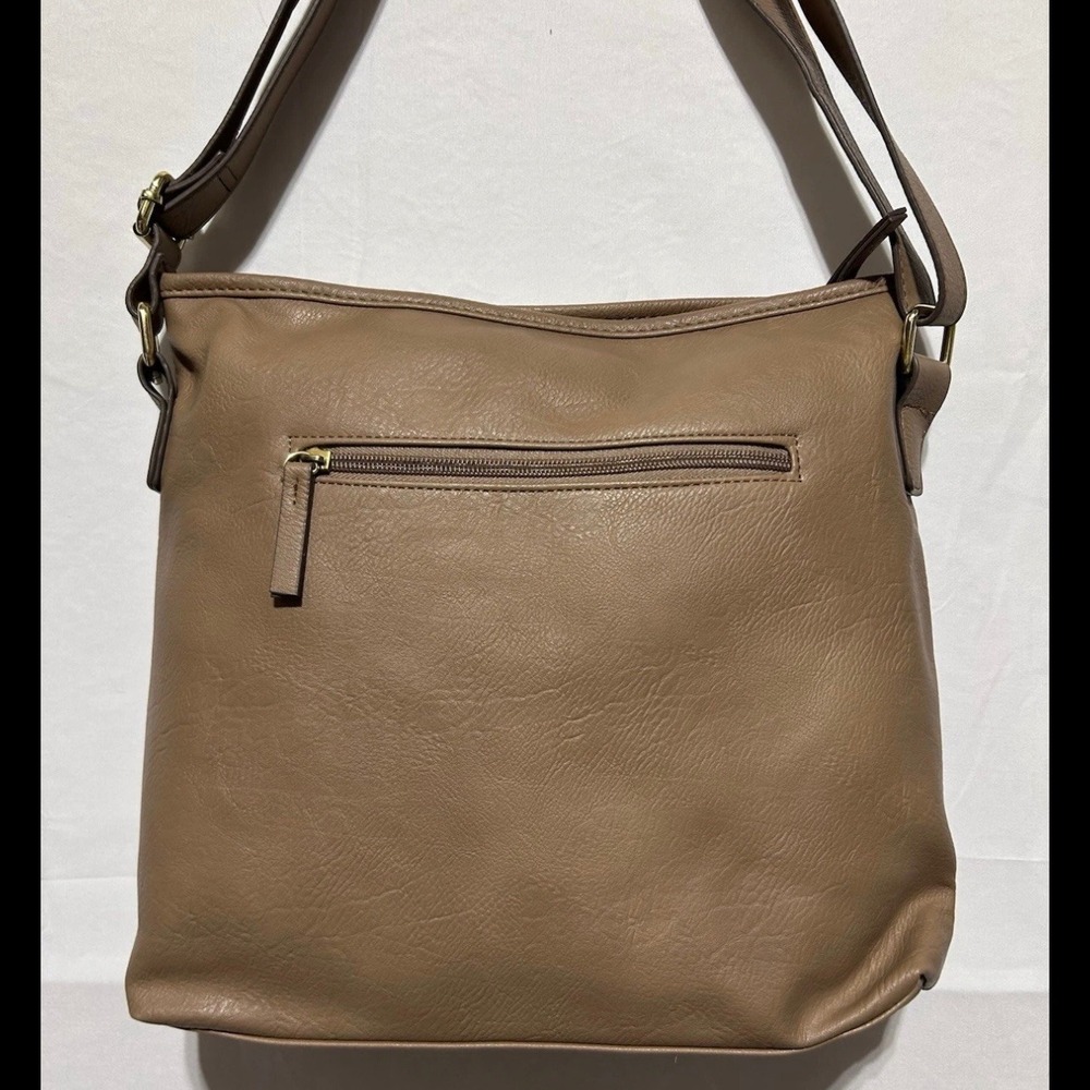 Bueno Crossbody Bag Womens Faux Leather Multi Pocket Taupe Brown Medium